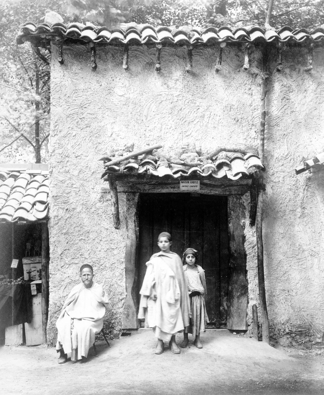 काइले हाउस, पेरिस प्रदर्शनी, 1889 का एक उदाहरण द्वारा फ्रेंच फोटोग्राफर