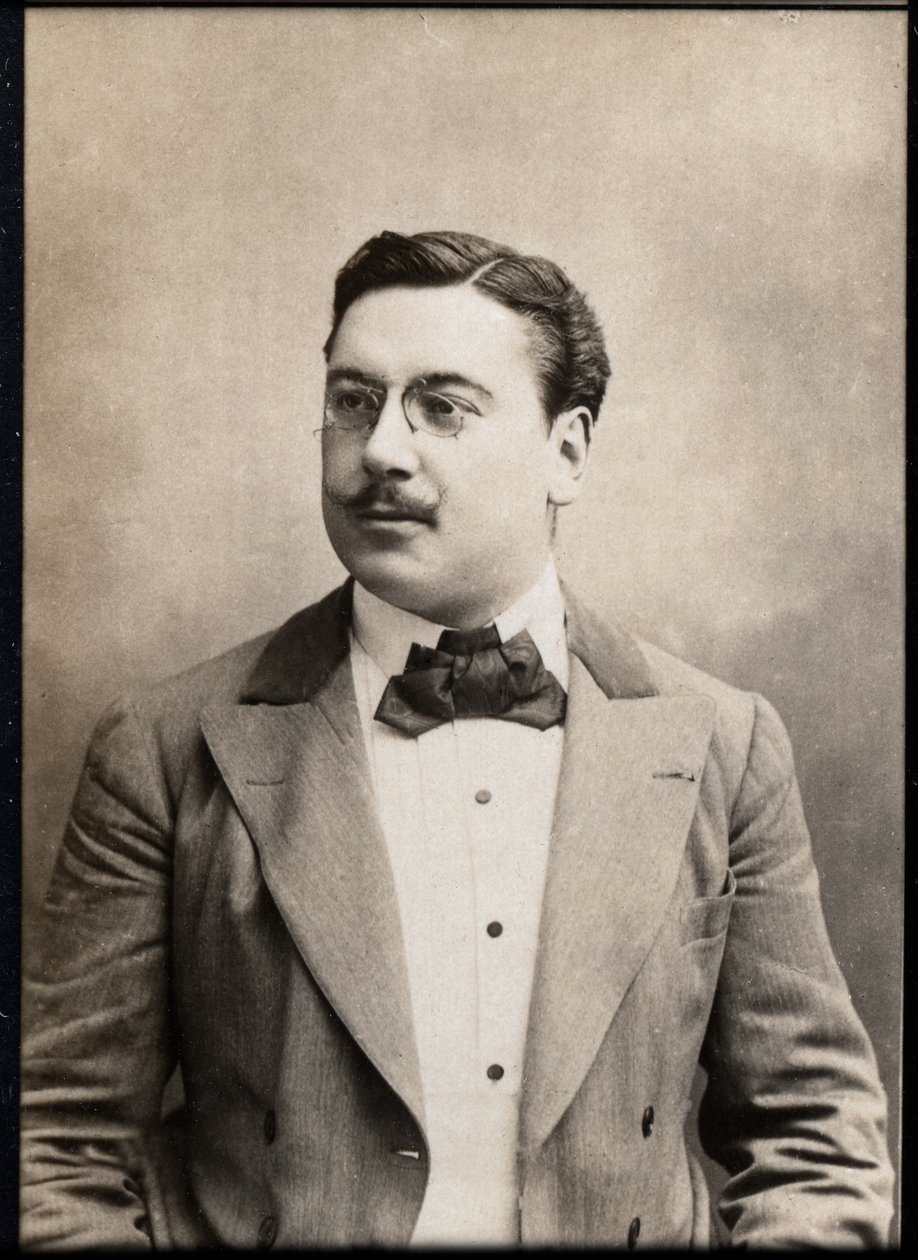 लियोन ज़ैनोफ़ (1867-1953), फ्रेंच नाटककार और गीतकार के चित्र। द्वारा फ्रेंच फोटोग्राफर