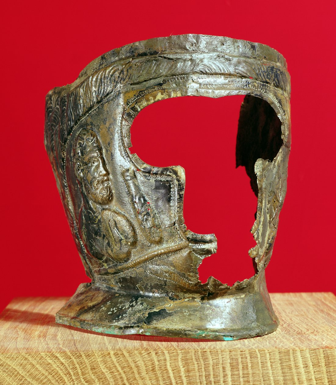 गैलो-रोमन ग्लेडिएटर का मुखौटा, 1 शताब्दी ईसा पूर्व का अंत (कांस्य) द्वारा गैलो रोमन