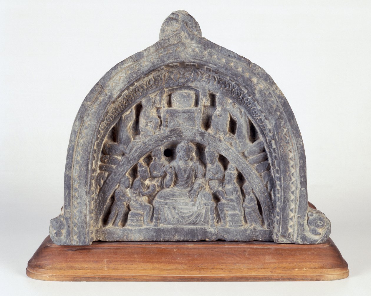बुद्ध की शिक्षा, 100-200 (विद्वान) द्वारा गांधार स्कूल