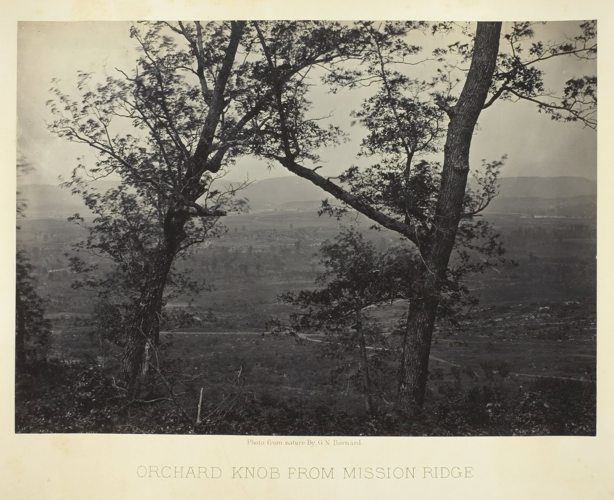 मिशन रिज से ऑर्चर्ड नॉब, 186466। द्वारा जॉर्ज एन। बरनार्ड