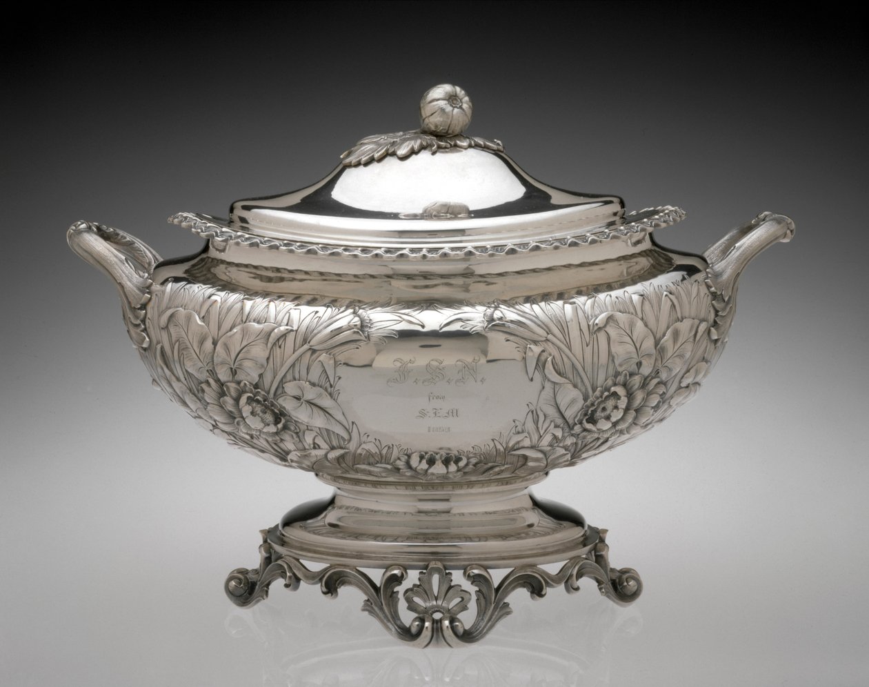 सूप ट्यूरेन, गोरहम मैन्युफैक्चरिंग कंपनी से, c.1858 (चांदी) द्वारा गोरम विनिर्माण कंपनी गोरहम विनिर्माण कंपनी