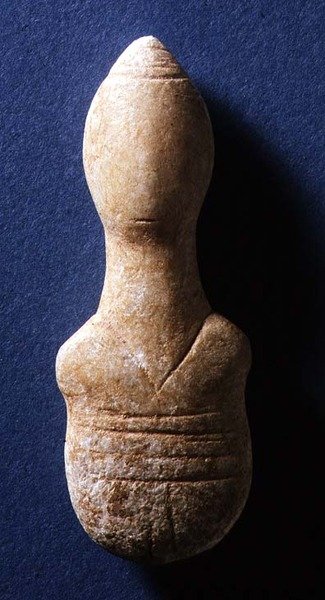 साइक्लेडिक मूर्ति, नक्सोस, c.3000-2000 ईसा पूर्व (संगमरमर) द्वारा यूनानी