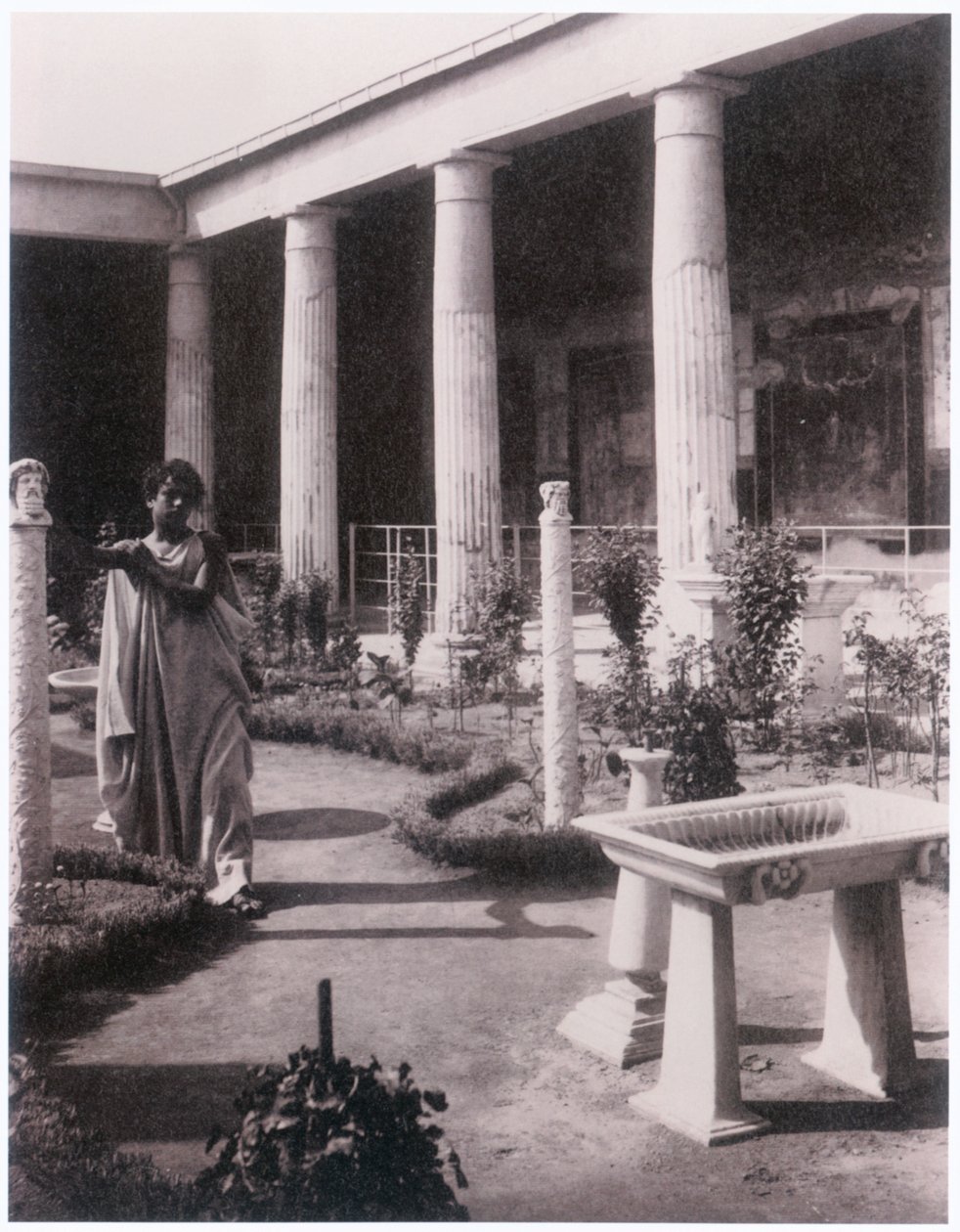  द्वारा गुग्लिल्मो (1852-1930) प्लुशॉ