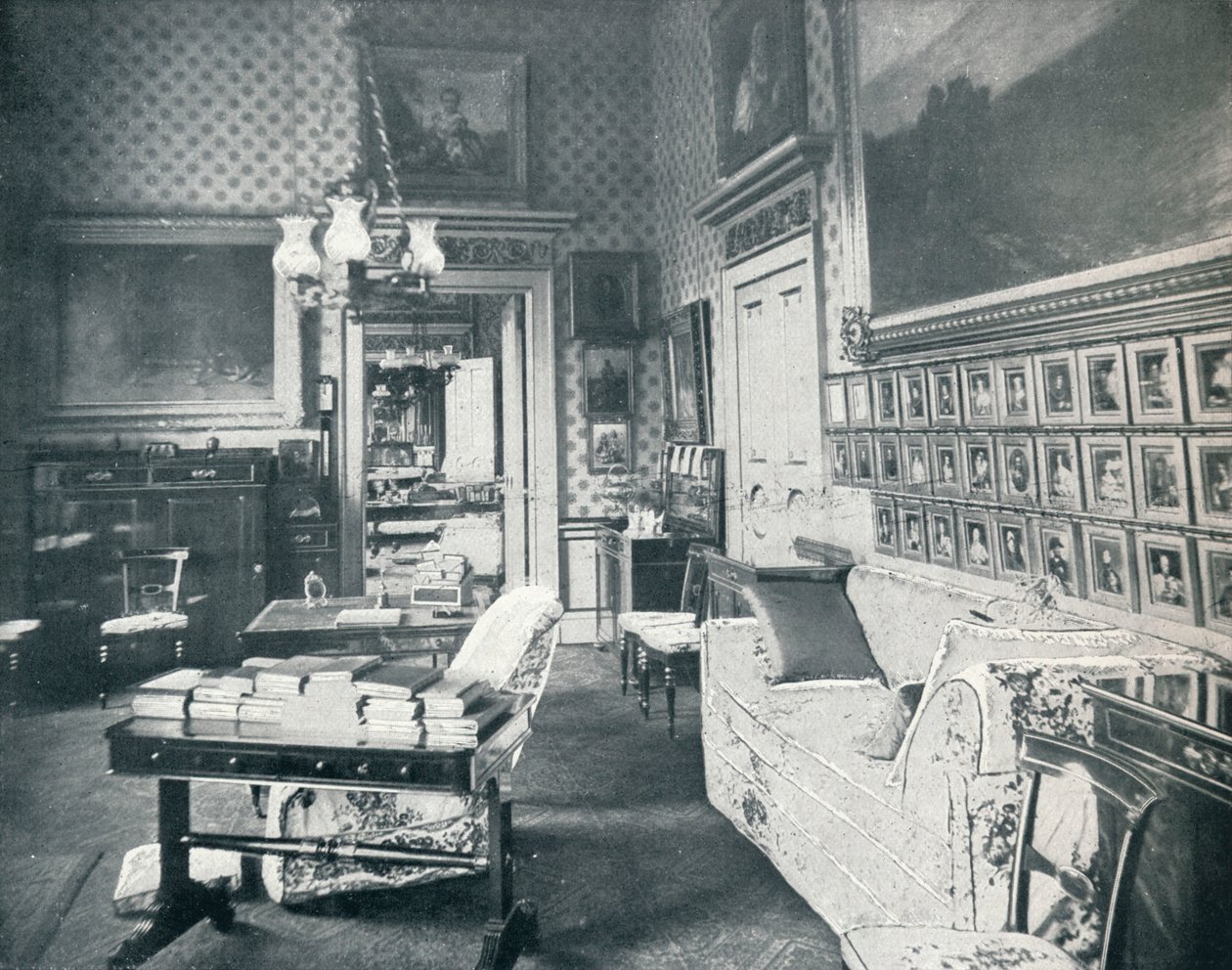 बकिंघम पैलेस में प्रिंस कंसोर्टिंग ड्रेसिंग रूम, c1899, 1901 द्वारा एच एन किंग