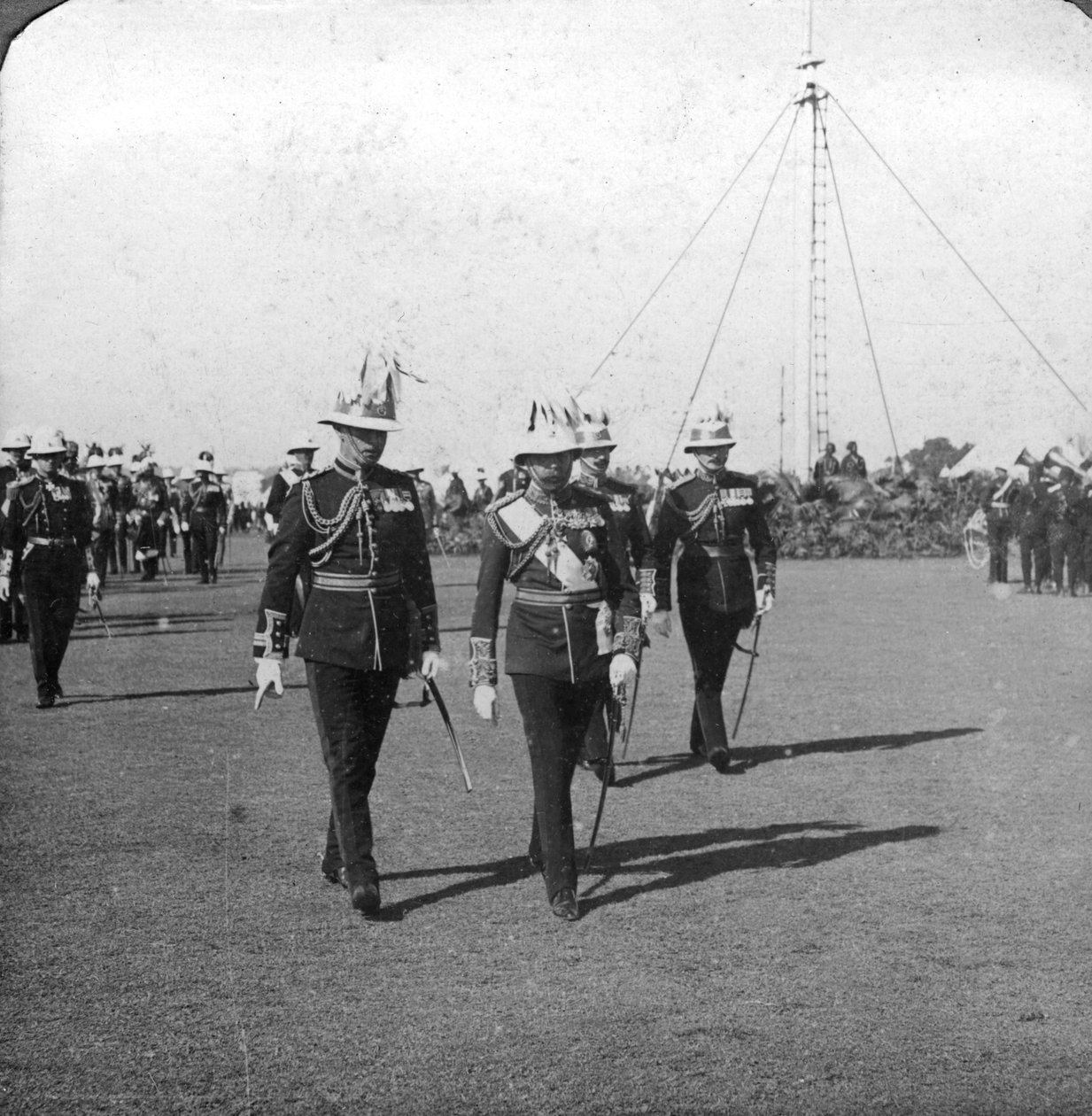 किंग जॉर्ज V 1865-1936 ब्रिगेडियर जनरल सर आर ग्रिमस्टन, दिल्ली, भारत, 1912 के साथ। द्वारा एचडी गिरवुड