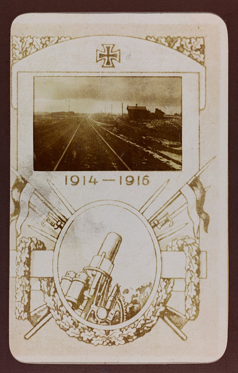 प्रथम विश्व युद्ध: 'जर्मन सेना के आक्रमण के दौरान 1914-1916 के वर्षों में यूक्रेन। रेल की पटरियां (बी/डब्ल्यू फोटो) द्वारा हीरोज कब्रिस्तान Dsessentniki (attr।)