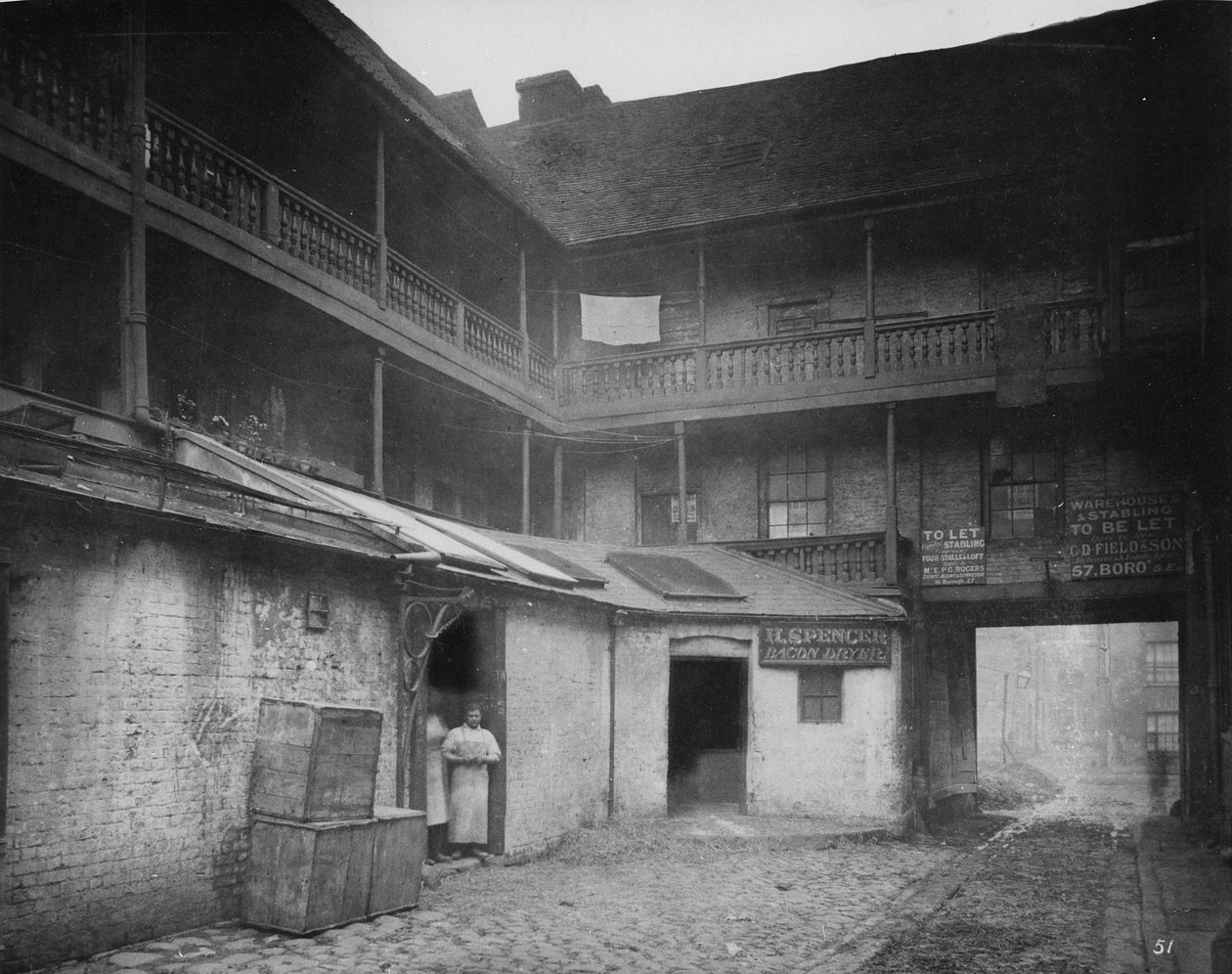 व्हाइट हार्ट इन यार्ड, साउथवार्क, c.1881 द्वारा हेनरी डिक्सन