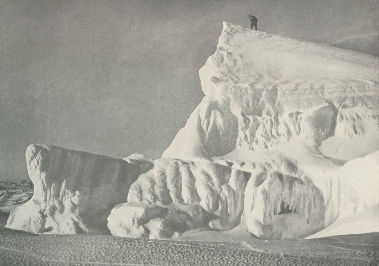 एक हिमखंड के शिखर सम्मेलन में, c1911, 1913 द्वारा हर्बर्ट पोंटिंग