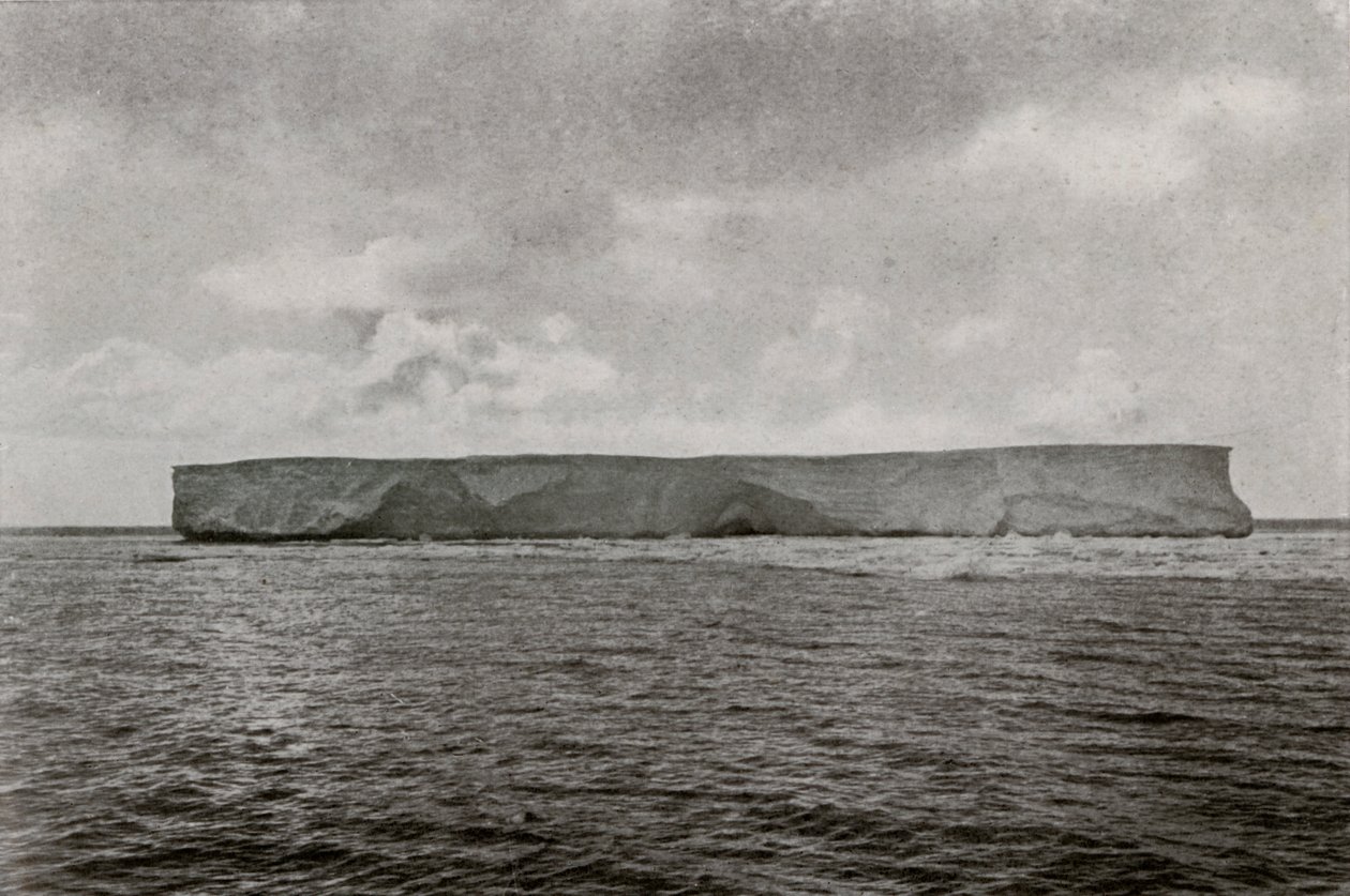 द फर्स्ट आइस-बर्ग, c1910, 1913 द्वारा हर्बर्ट पोंटिंग