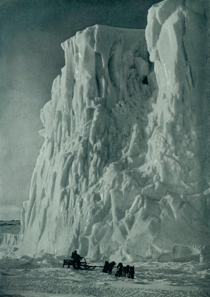 द प्वाइंट ऑफ़ द बार्न ग्लेशियर, c19101913, 1913 द्वारा हर्बर्ट पोंटिंग