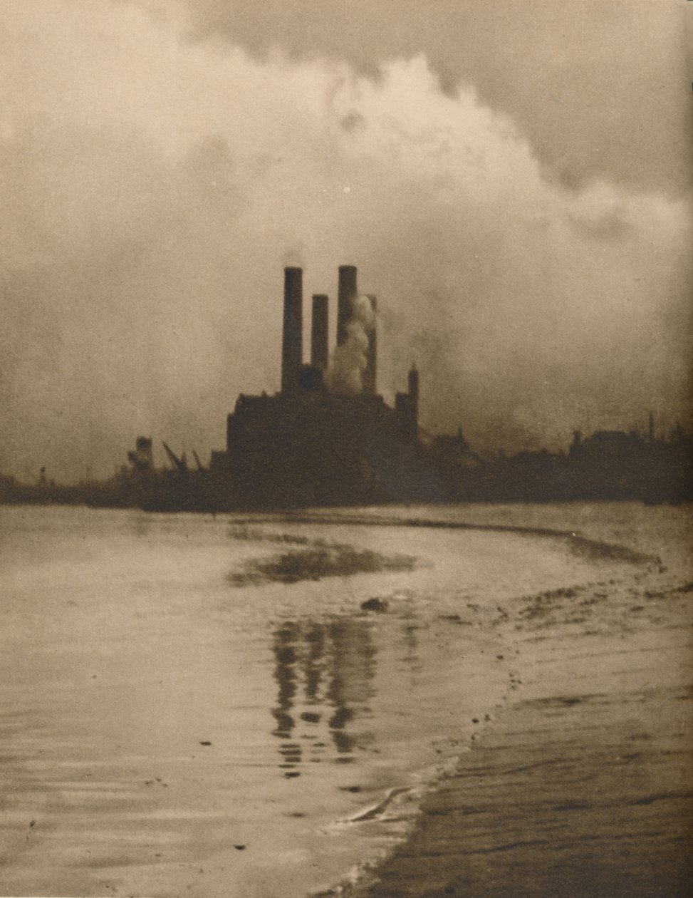 चेल्सी चिमनी: ओल्ड क्रेमोर्न गार्डन की साइट पर पावर स्टेशन, c1935। द्वारा हुसोन