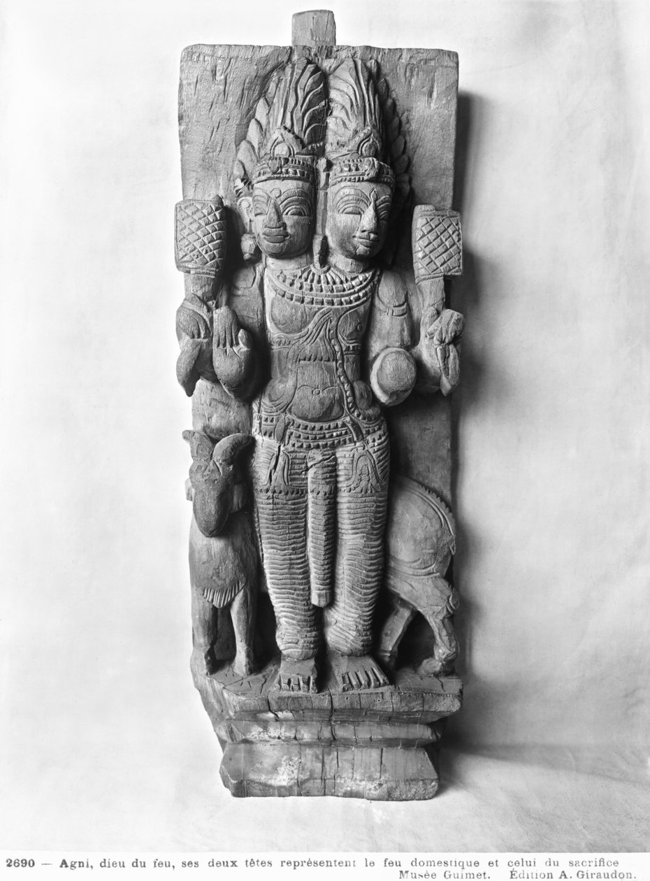 अग्नि के देवता, राम, दक्षिण भारत (लकड़ी) पर बैठे एक दो सिर वाली छवि का चित्रण द्वारा इंडियन स्कूल