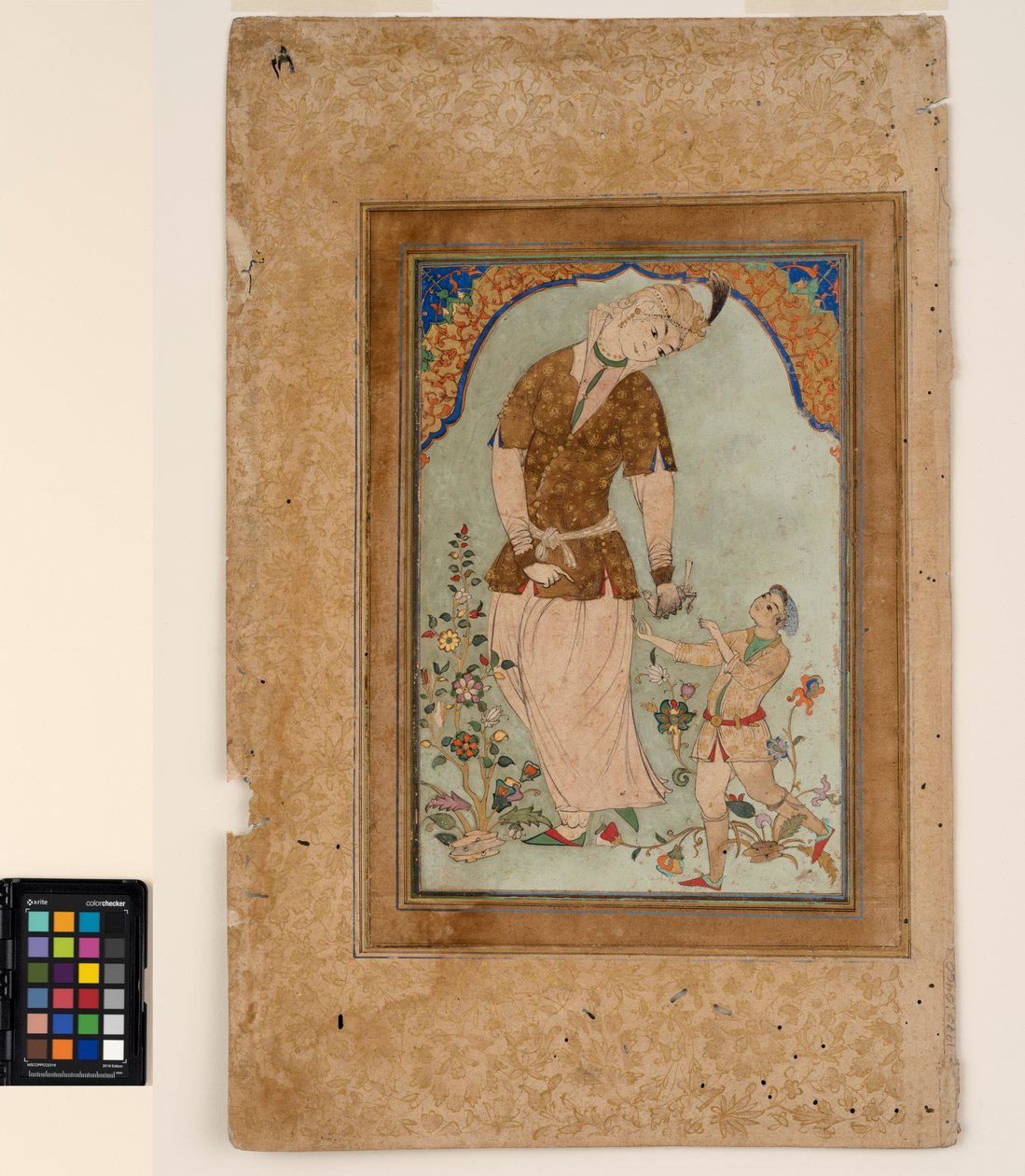 एक फाल्कनर एक पृष्ठ से अपनी पसंद को स्वीकार करता है, c.1580 (कागज पर अपारदर्शी जल और सोना, एक एल्बम पृष्ठ पर घुड़सवार) द्वारा इंडियन स्कूल