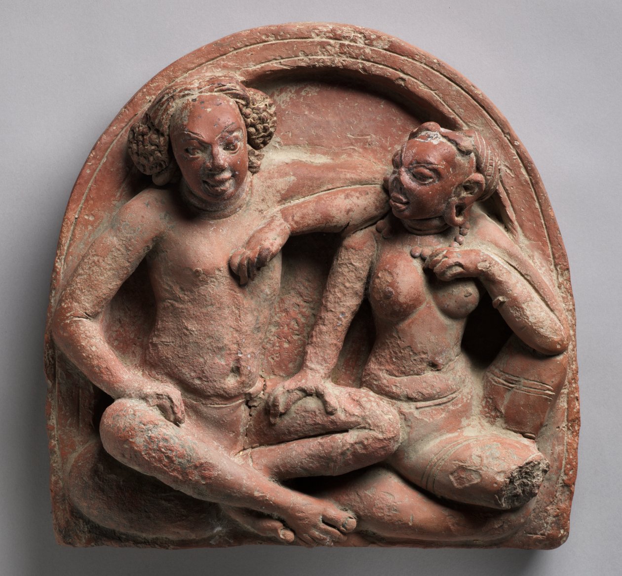 अमर युगल: मिठुना, अहिच्छत्र, उत्तर प्रदेश उत्तरी भारत, ca 320-550 (टेराकोटा) द्वारा इंडियन स्कूल