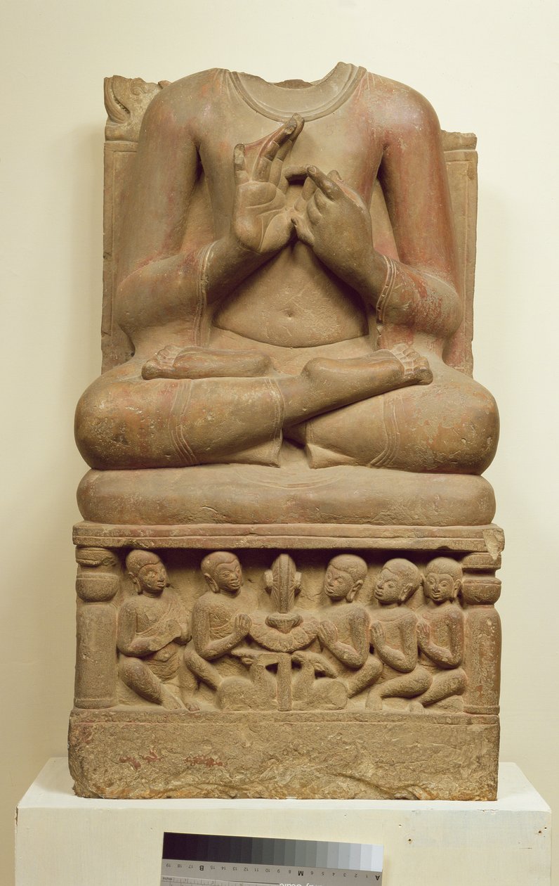 उपदेश, सारनाथ, उत्तर प्रदेश, 5 वीं शताब्दी (बलुआ पत्थर) के प्रचार के दृष्टिकोण में बुद्ध की नक्काशी द्वारा इंडियन स्कूल