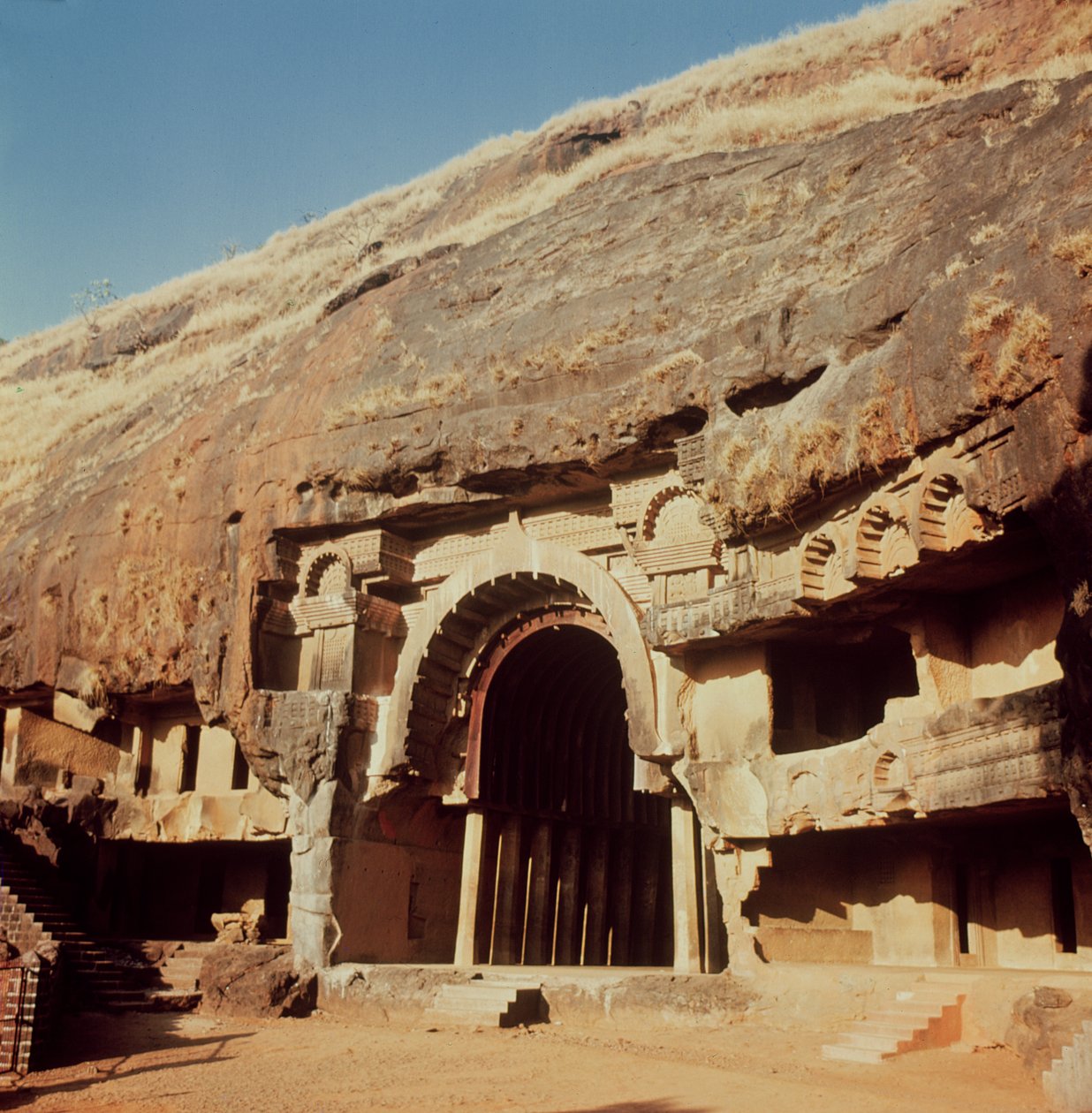 गुफा का दृश्य १२ द्वारा इंडियन स्कूल