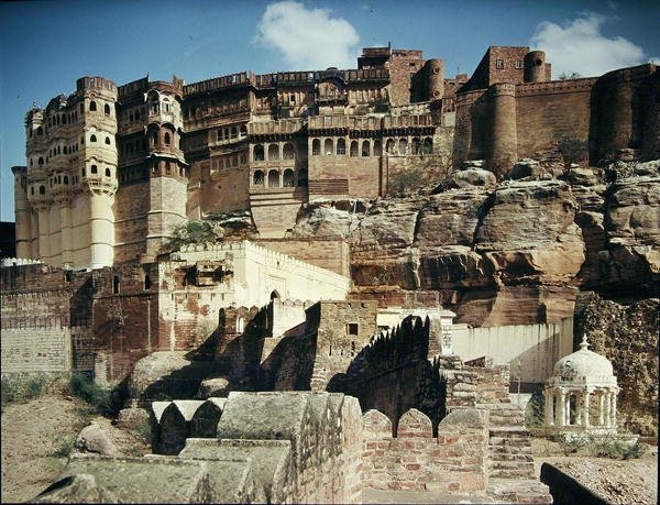 1459 में निर्मित मेहरानगढ़ किले का दृश्य द्वारा इंडियन स्कूल
