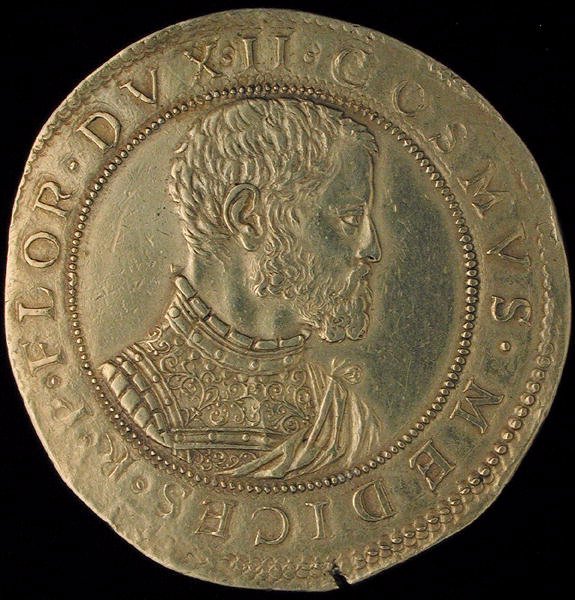 Cosimo I (1519-74) de' Medici (सोना) से संबंधित सोने की प्लेट द्वारा इतालवी स्कूल