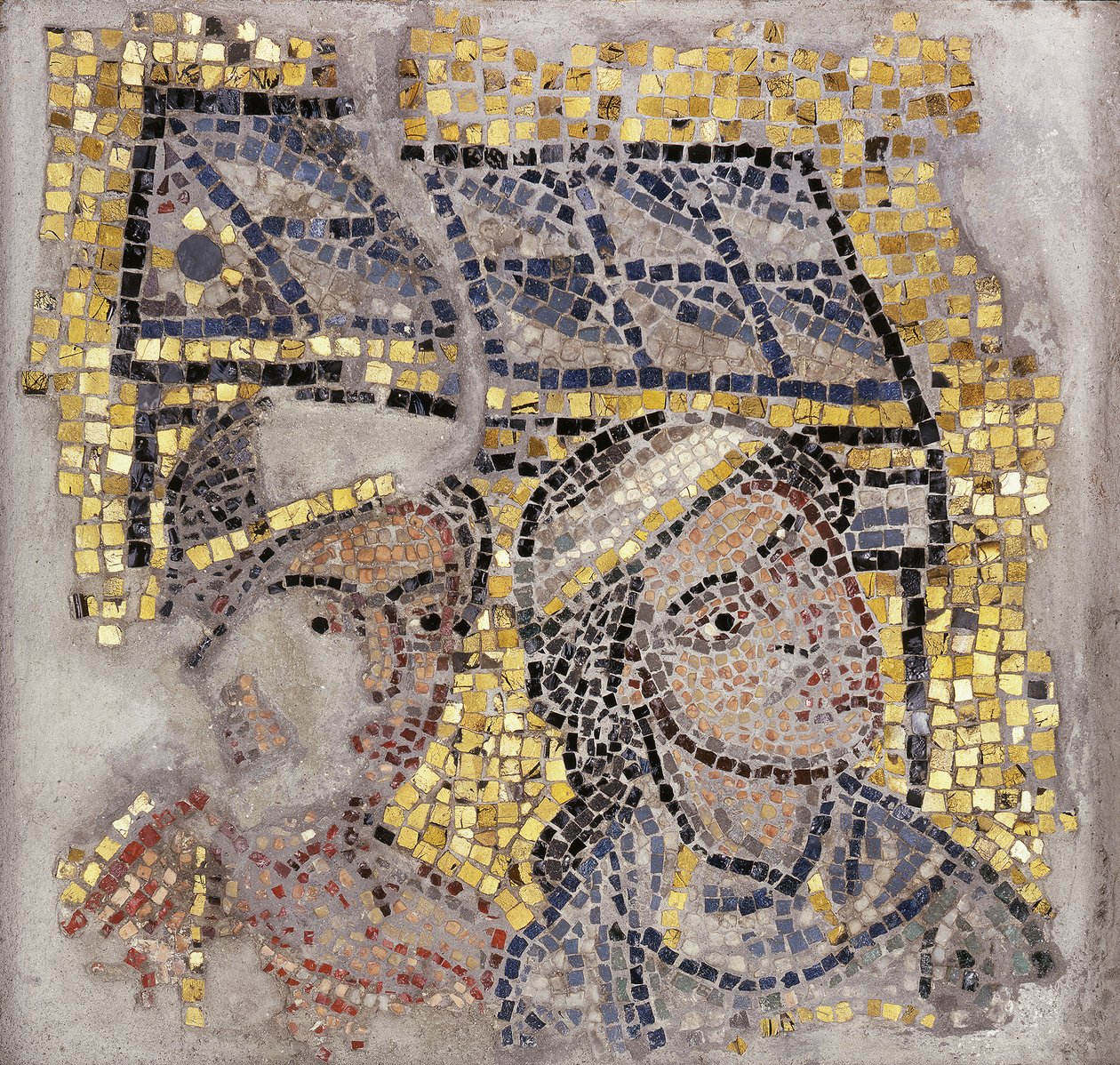 दो सिरों वाला मोज़ेक पैनल और पृष्ठभूमि में एक इमारत, c.1213 (मोज़ेक) द्वारा इतालवी स्कूल
