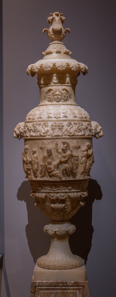 एक शास्त्रीय दृश्य के साथ फूलदान: पॉलीक्सेना का बलिदान, c.1825 (अलबास्टर) द्वारा इतालवी स्कूल