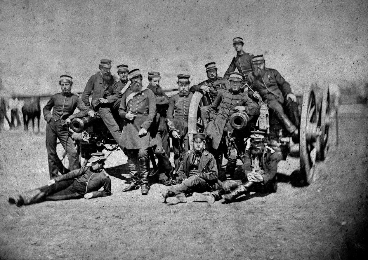 3 डी डिवीजन, 1855-56 से जुड़ी रॉयल आर्टिलरी की नौ पाउंडर बंदूकें द्वारा जेम्स रॉबर्टसन