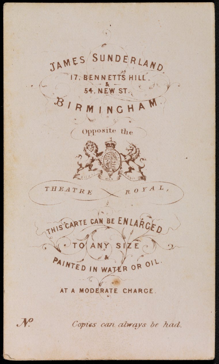 फ़ोटोग्राफ़र की छाप, c.1870 (मुद्रित कार्ड) द्वारा जेम्स सुंदरलैंड