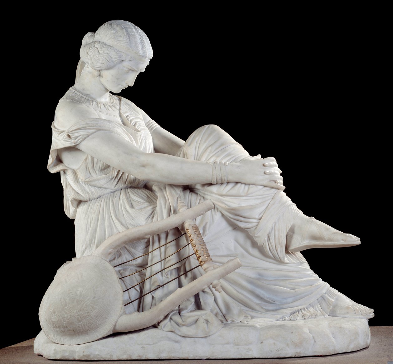 Sapho (या Sappho, 7 वीं शताब्दी ईसा पूर्व), प्राचीन काल के यूनानी कवि। जेम्स प्रैडियर द्वारा संगमरमर की मूर्ति (1790-1852) द्वारा जेम्स प्रेडियर