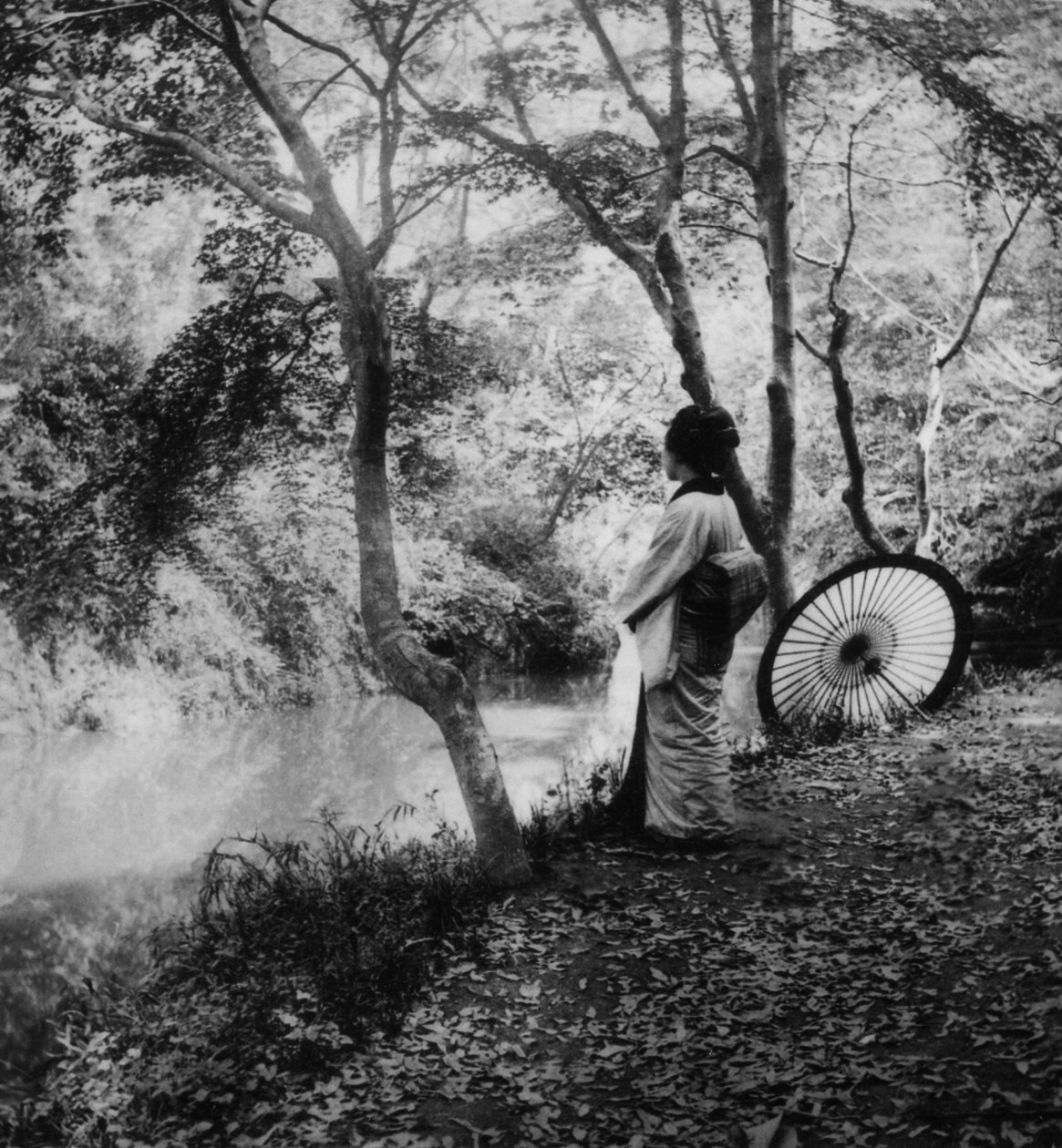 जापान में शरद ऋतु, c.1900 (एल्बम फ़ोटो) द्वारा जापानी फोटोग्राफर