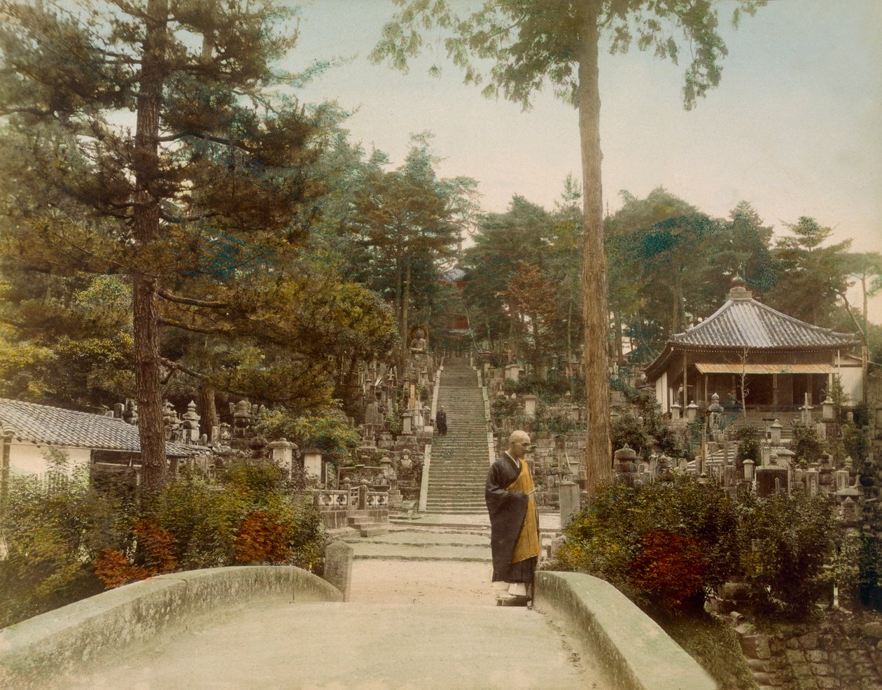 कुरोडानी ग्रेव्स, क्योटो, c1890s। द्वारा जापानी फोटोग्राफर