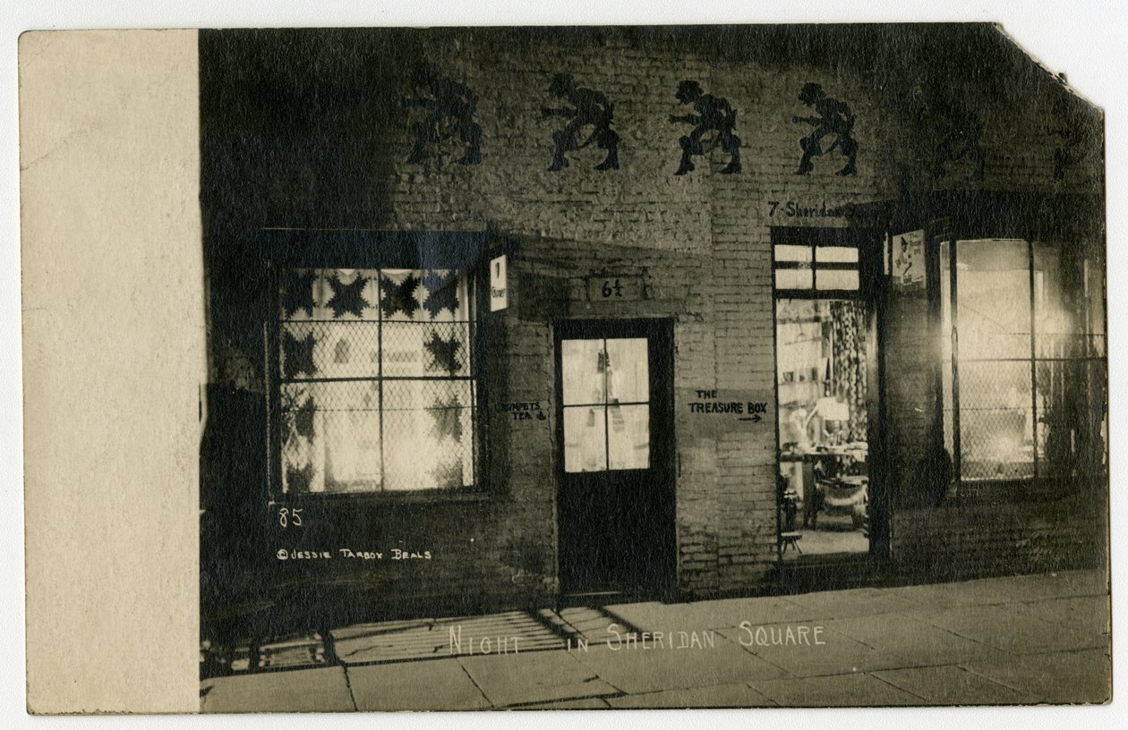 शेरिडन स्क्वायर, ग्रीनविच विलेज, न्यूयॉर्क, यूएसए में रात, c.1918-19 (जिलेटिन सिल्वर फोटो) द्वारा जेसी टार्बो बील्स
