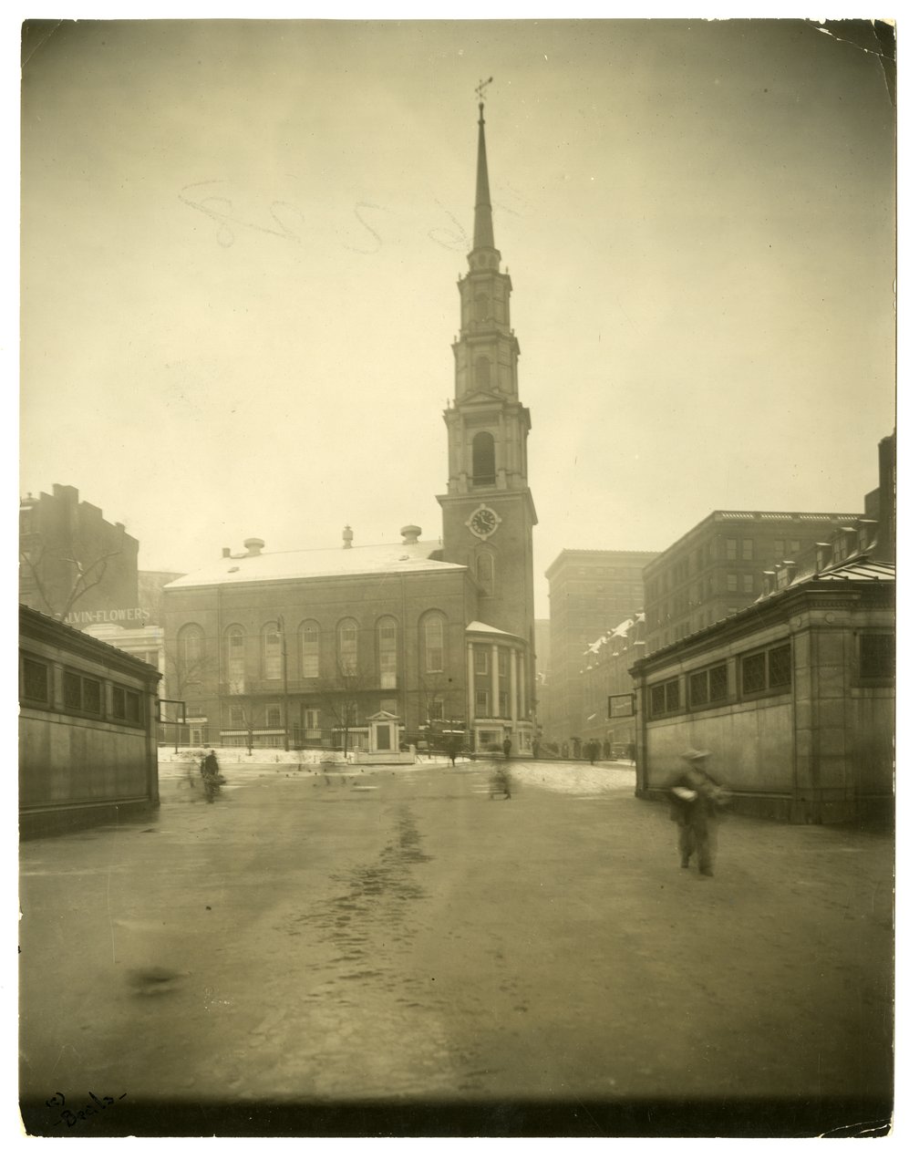 पार्क स्ट्रीट चर्च, यूएसए, c.1902-10 (जिलेटिन सिल्वर फोटो) द्वारा जेसी टार्बो बील्स