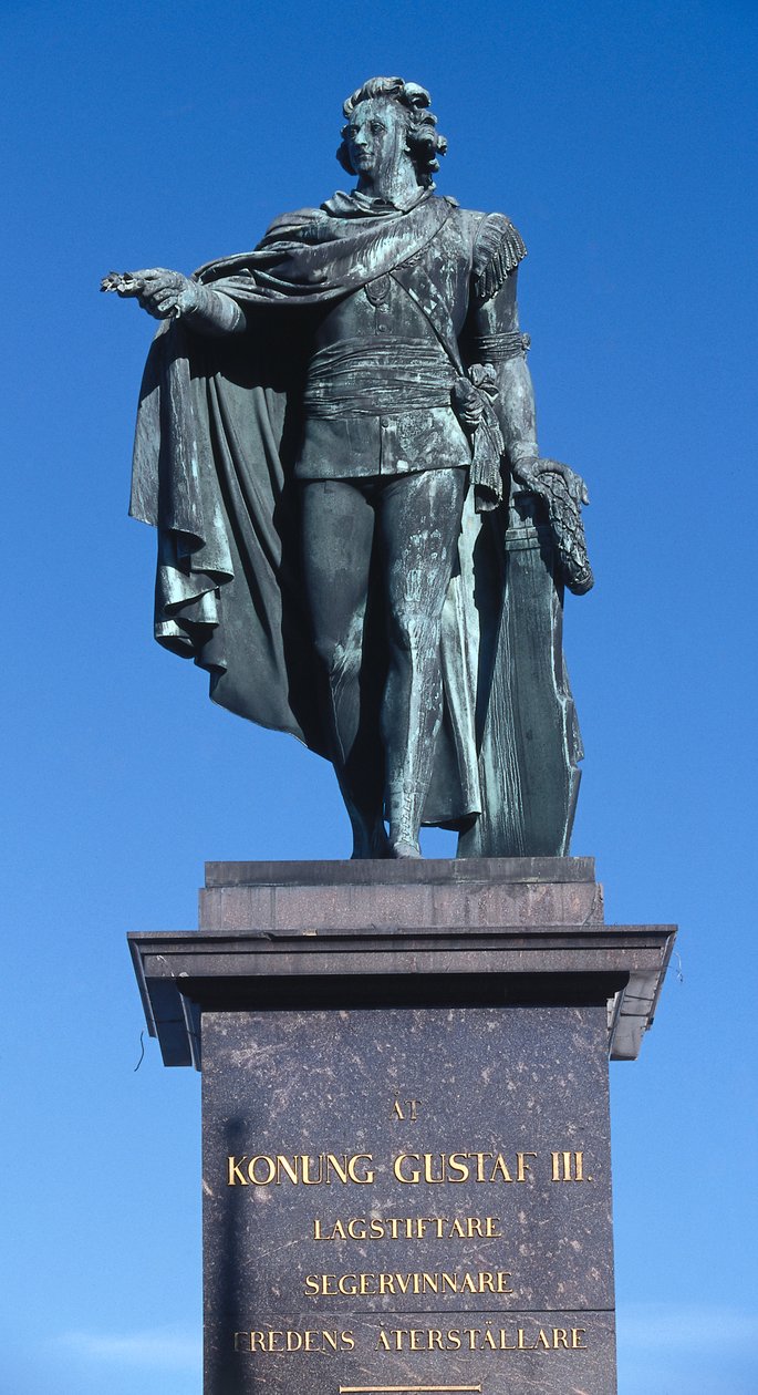 राजा गुस्ताव III की मूर्ति 1799 में राजा की याद में गढ़ी गई थी, जिसकी 1792 में हत्या कर दी गई थी, गमला स्टेन (द ओल्ड टाउन), स्टॉकहोम, स्वीडन (फोटो) द्वारा जोहान टोबीस सर्गेल