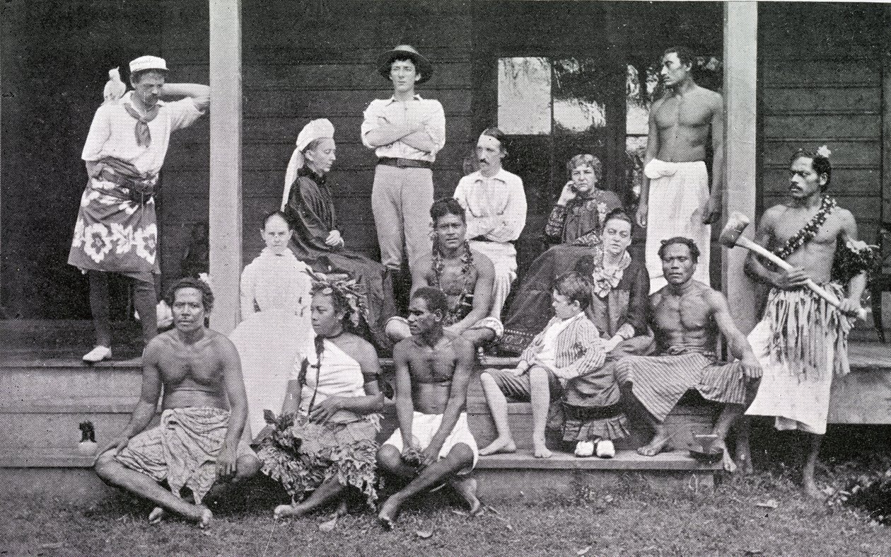 रॉबर्ट लुई स्टीवेन्सन, 1892 में समालोआ के वालिमा में अपने घर के साथ द्वारा जॉन डेविस