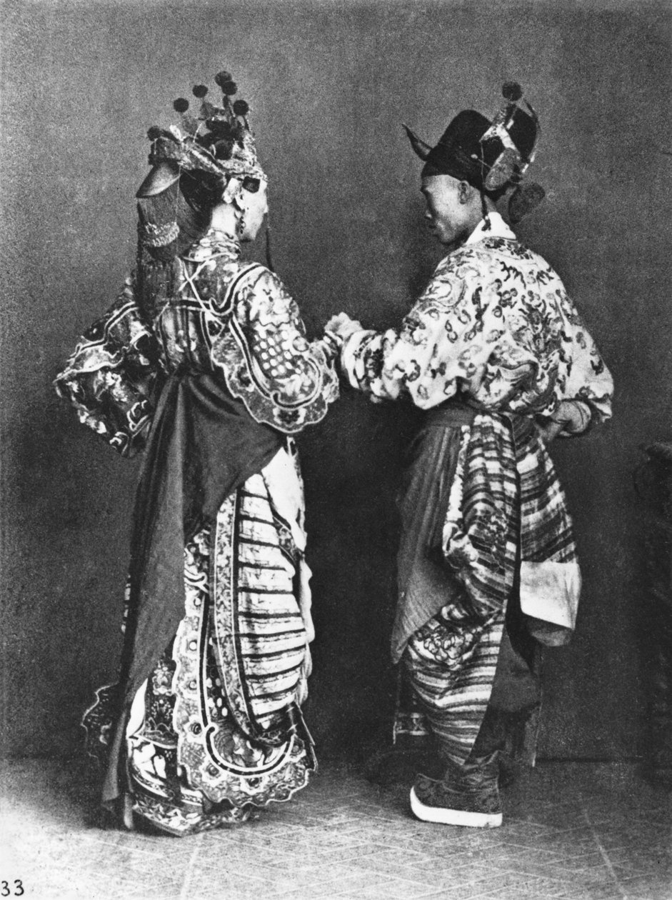 पीछे से चीनी अभिनेता, c.1870 द्वारा जॉन थॉमसन