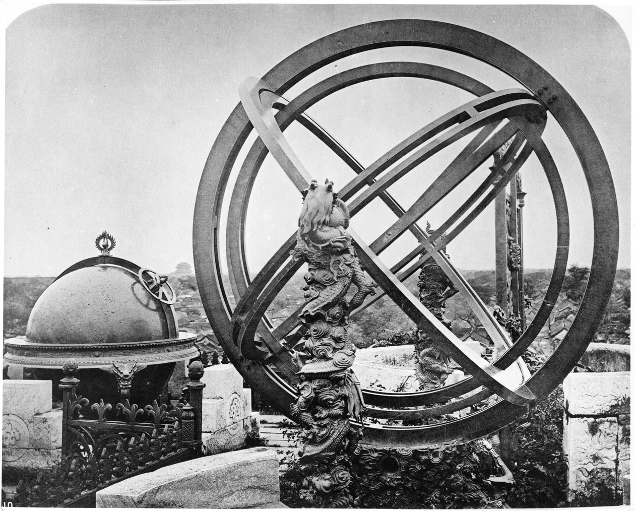 पीकिंग वेधशाला, सी। 1867-1872 द्वारा जॉन थॉमसन