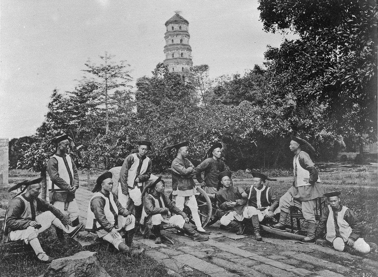 सर डीबी रॉबर्टसन, ब्रिटिश वाणिज्य दूतावास, कैंटन, 1872 के मूल निवासी द्वारा जॉन थॉमसन