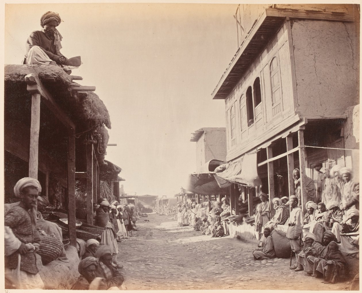 स्ट्रीट दृश्य, जलालाबाद 1879 द्वारा जॉन बर्क