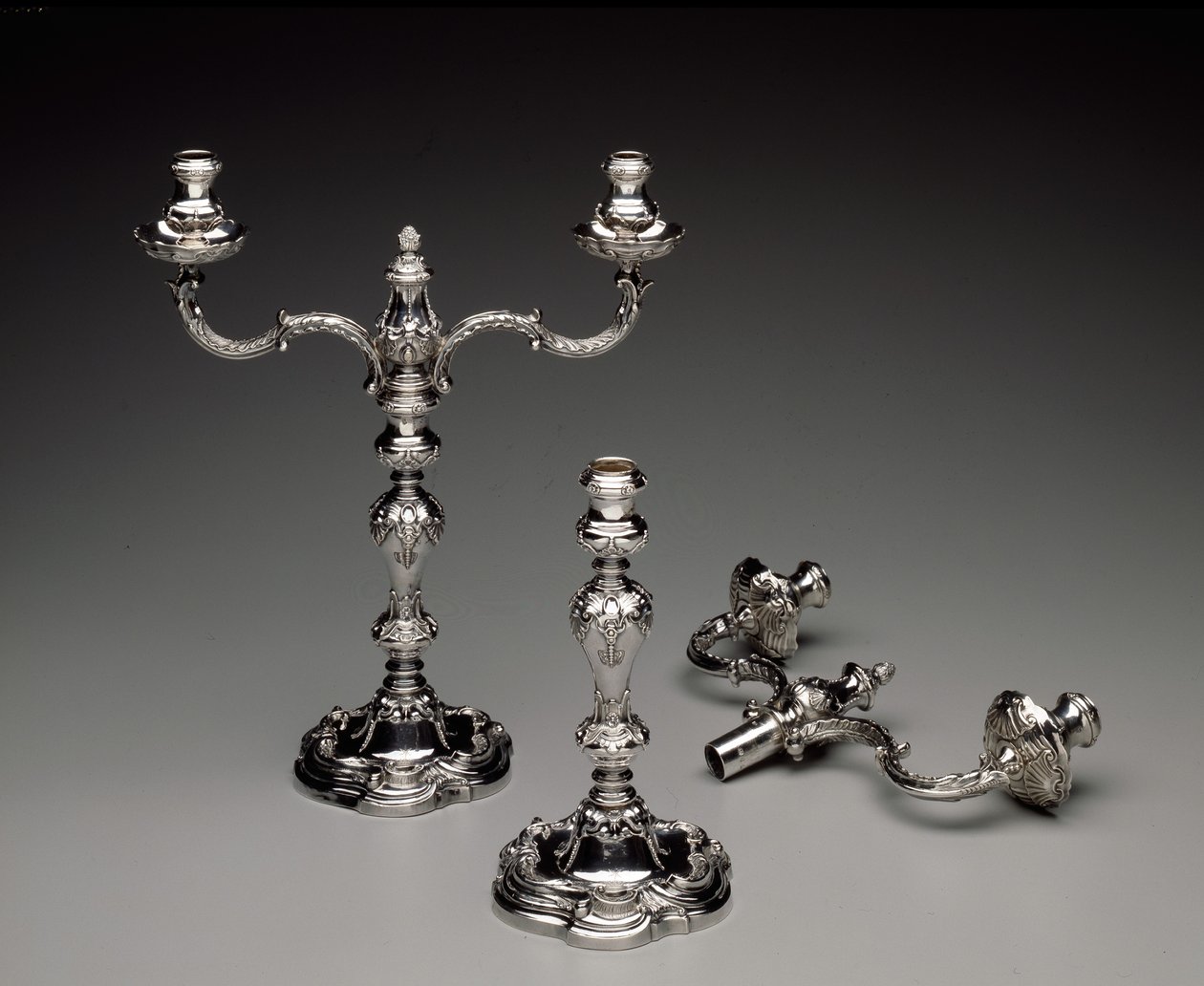 candelabra द्वारा जॉन ह्यूग ले साध