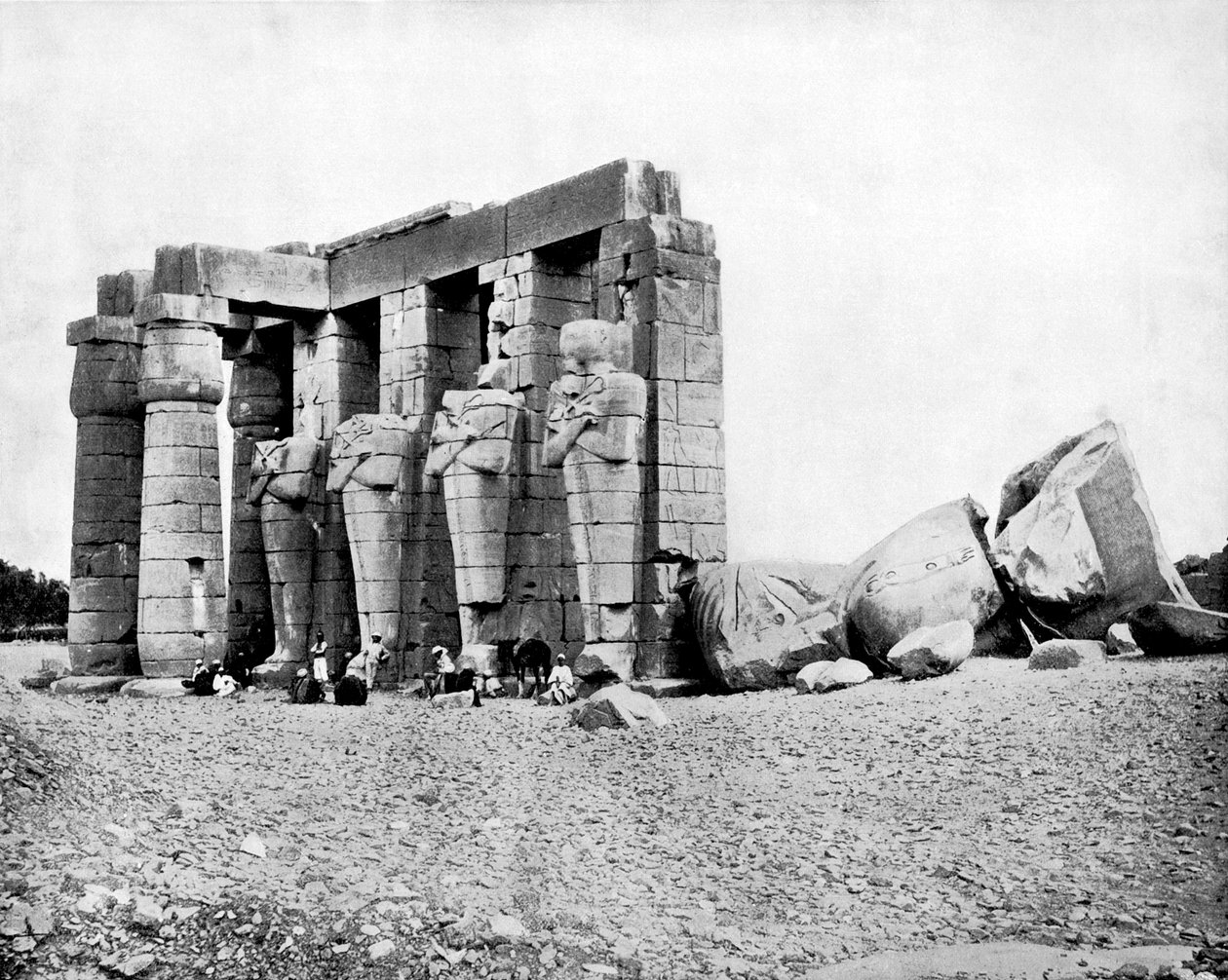 खंडहर, थेब्स, मिस्र, 1893। द्वारा जॉन एल। स्टोडर्ड