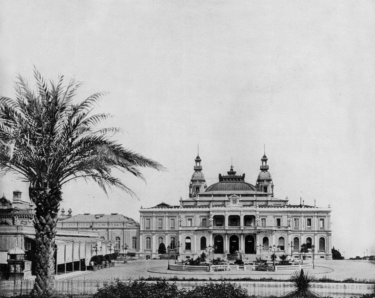 1863 में चार्ल्स गार्नियर द्वारा निर्मित मोंटे कार्लो कैसीनो (बी / डब्ल्यू फोटो) द्वारा जॉन लॉसन स्टोडर्ड