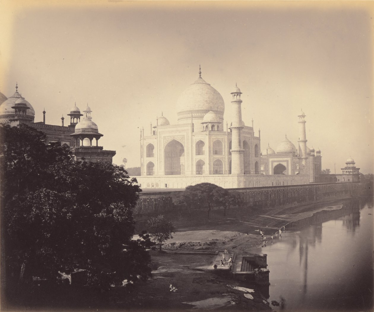 The Taj Mahal, Agra, India द्वारा जॉन सच
