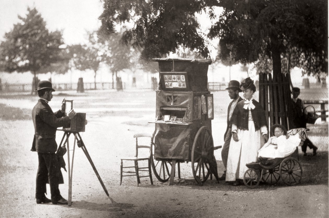 जे। थॉमसन और एडोल्फ स्मिथ द्वारा 1877 में &39;स्ट्रीट लाइफ इन लंदन&39; की प्रतीक्षा की गई द्वारा जॉन थॉमसन