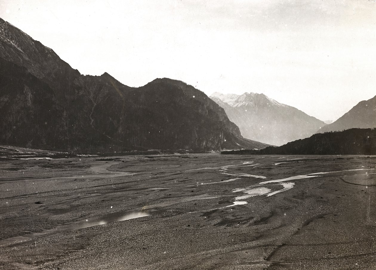 एल्बम "मेरा विश्व युद्ध - दक्षिण-पश्चिम मोर्चे की यादें (कैरिंथिया, इटली, दक्षिण टायरॉल) (मेरा विश्व युद्ध - कारिंथिया, इटली में दक्षिण-पश्चिमी मोर्चे की यादें, ट्रेंटिनो-ऑल्टो अडिगे) 31/03 / 1915-12 / ११ / १९१८ - जोसेफ ज़ोहल्स वियना ": मोना में  द्वारा जोसेफ़ ज़ोहल्स