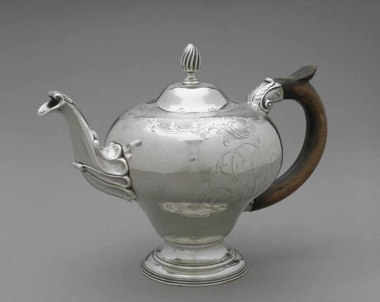 चायदानी, 1755-75 (रजत) द्वारा जोशुआ रिचर्डसन