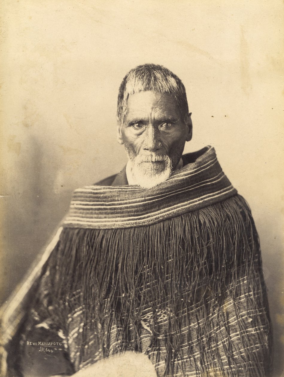 रीवी मणियापोटो, c.1890 (एल्बम प्रिंट द्वारा जोशिया मार्टिन