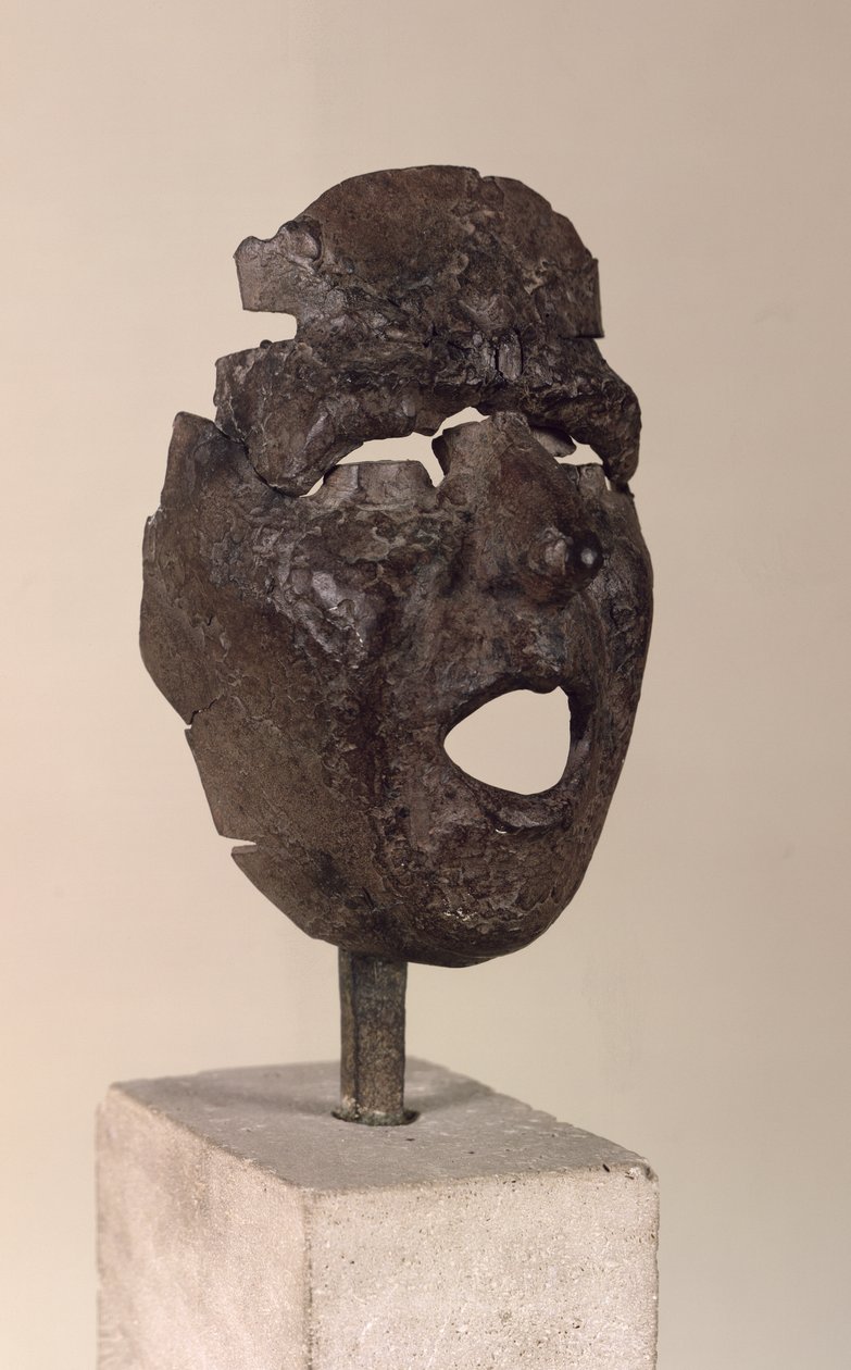 मोंटसेराट क्रिएट मास्क, c.1938-39 (लोहा) द्वारा जूलियो गोंजालेज