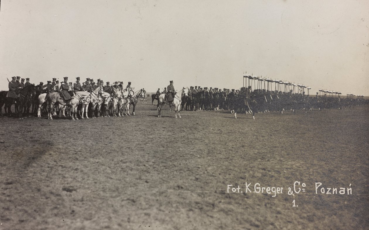 एल्बम " जैक बोसियो - युद्ध अभियान 1917-1920 ": पोलैंड में सैन्य मिशन (वारसॉ - पोसेन) मार्च-अप्रैल 1919, पॉसेन (पॉज़्नान) में एक घोड़े की बैटरी, 03-04/1919 (बी/डब्ल्यू फोटो) द्वारा के। ग्रेगर