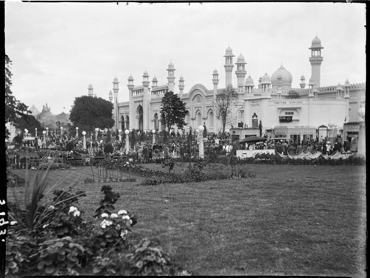  द्वारा कैथरीन जीन मैकफी