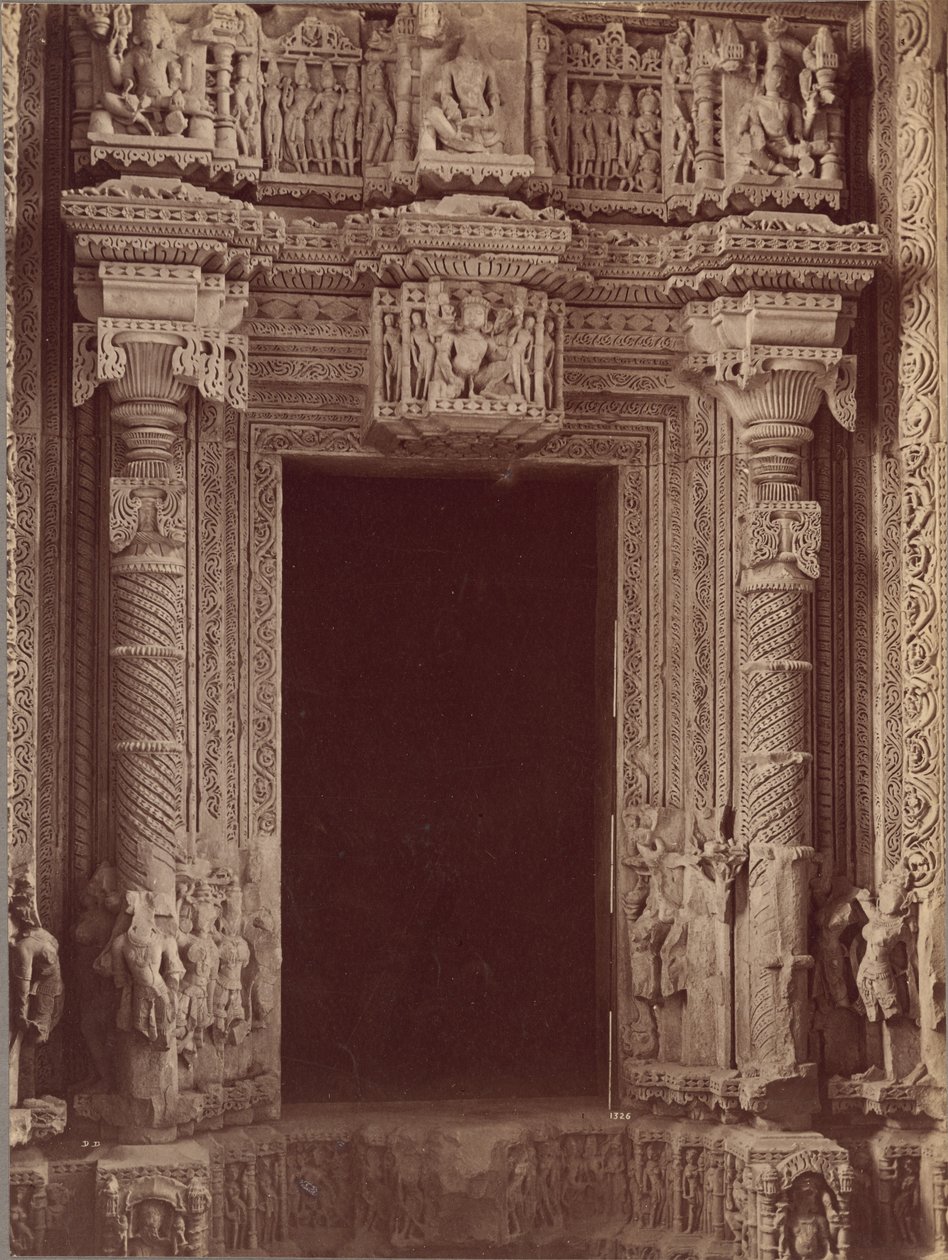  द्वारा लाला दीन दयाल